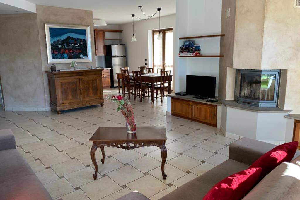 Cozy House On Iseo Lake Fonteno Экстерьер фото